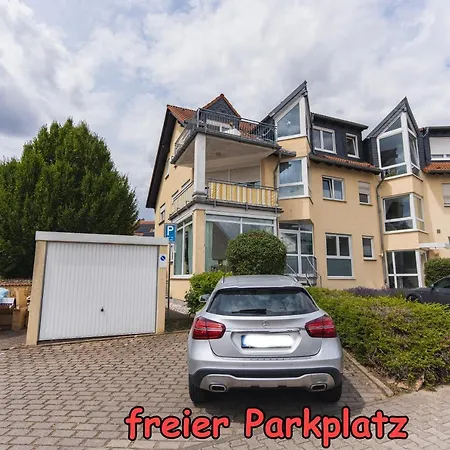 In Den Weinbergen Bei Mainz - Mit 2x Doppelzimmern, 1x Großes Wohnzimmer, Bad&küche Apartamento